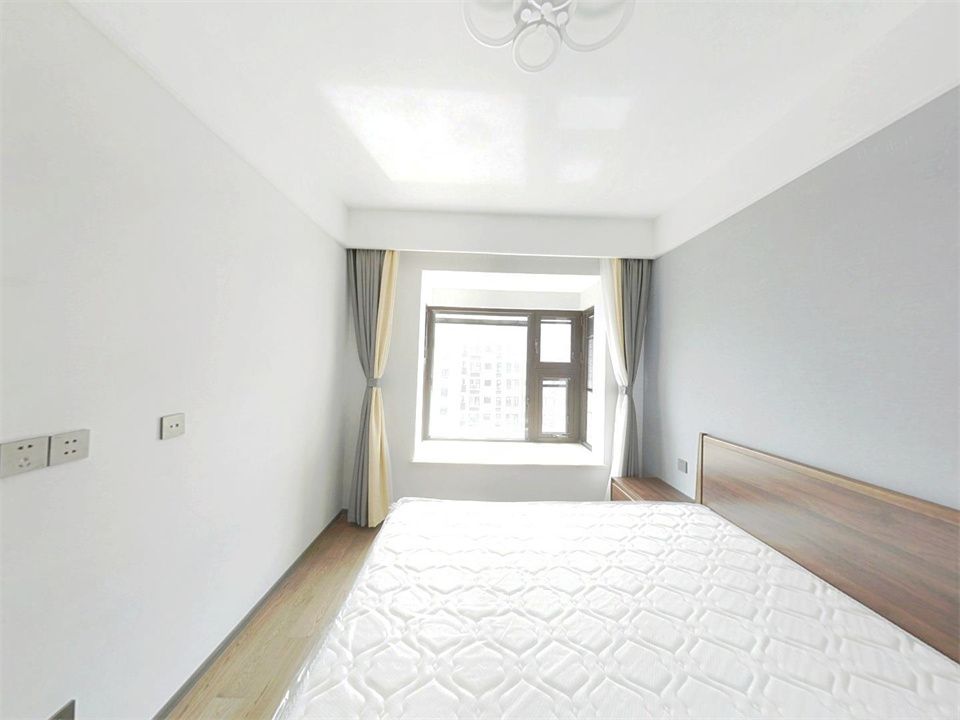 春风南岸东园 4室2厅3卫 167m&sup2;