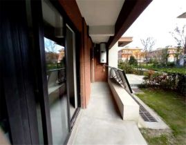 星湖郡 2室2厅2卫 254m&sup2;