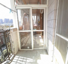 朝晖花园 3室2厅2卫 130m&sup2;