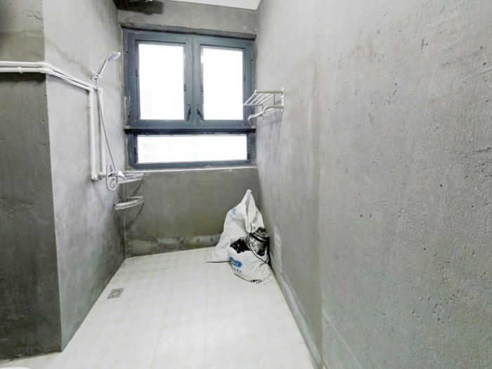 圆融广场公馆 3室2厅1卫 155m&sup2;