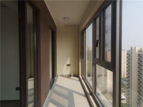 春风南岸东园 4室2厅2卫 142m&sup2;