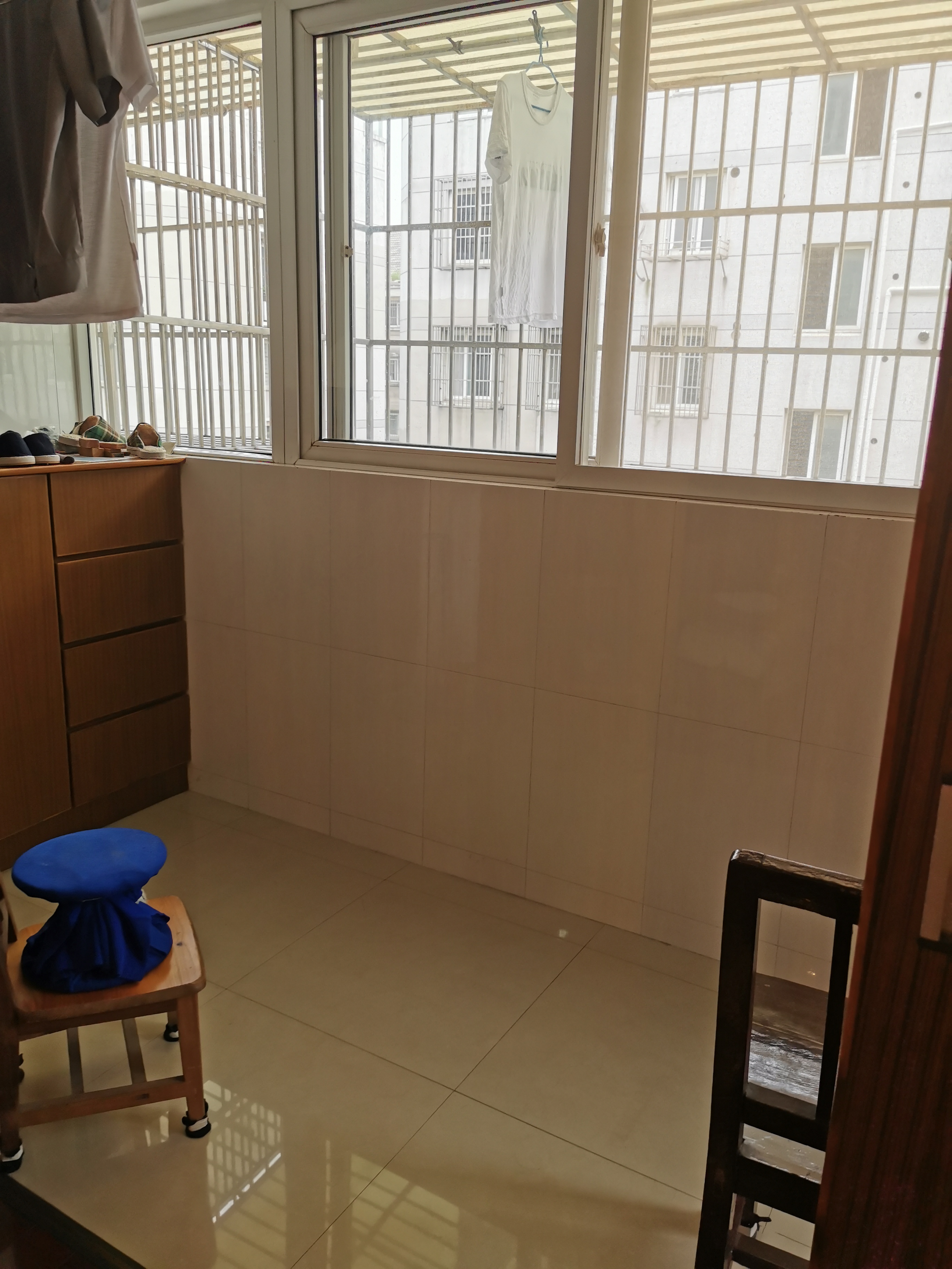 海港新村 3室2厅2卫 135.8m&sup2;