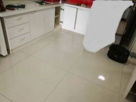 景华城 3室2厅1卫 63.5m&sup2;