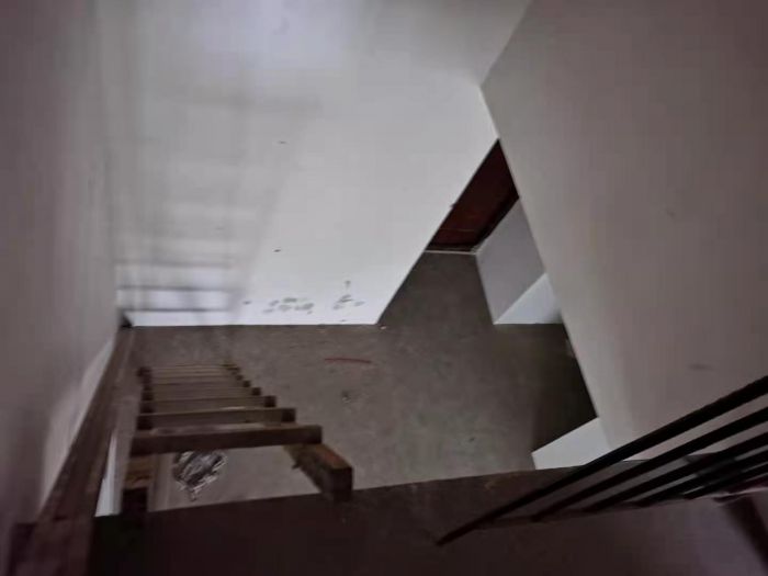 优山美地花园南区 3室2厅2卫 158.00m&sup2;