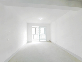 红星嘉苑 3室2厅2卫 131.74m&sup2;