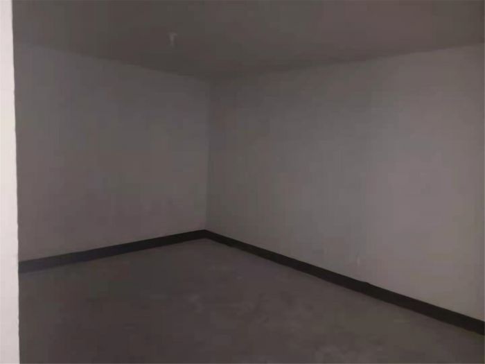 春风南岸西园 5室2厅4卫 204m&sup2;