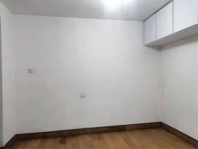 易家桥新村 2室1厅1卫 64m&sup2;