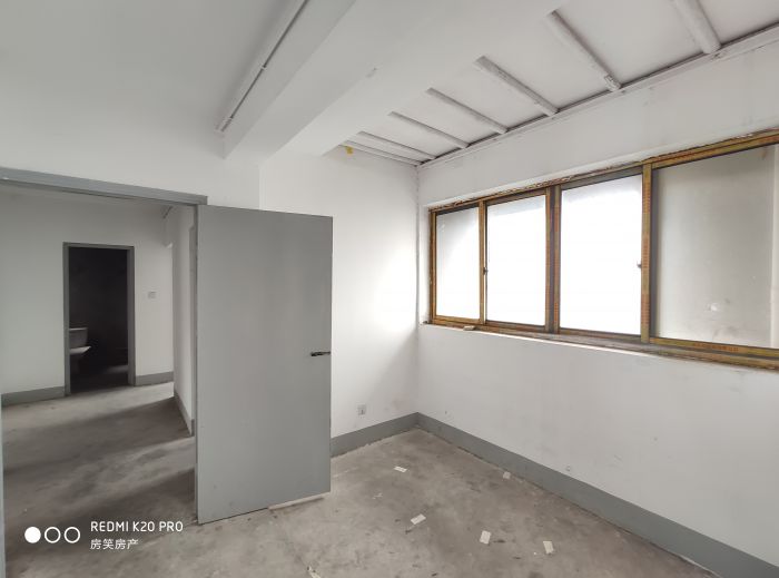 万通城 1室厅卫 98m&sup2;