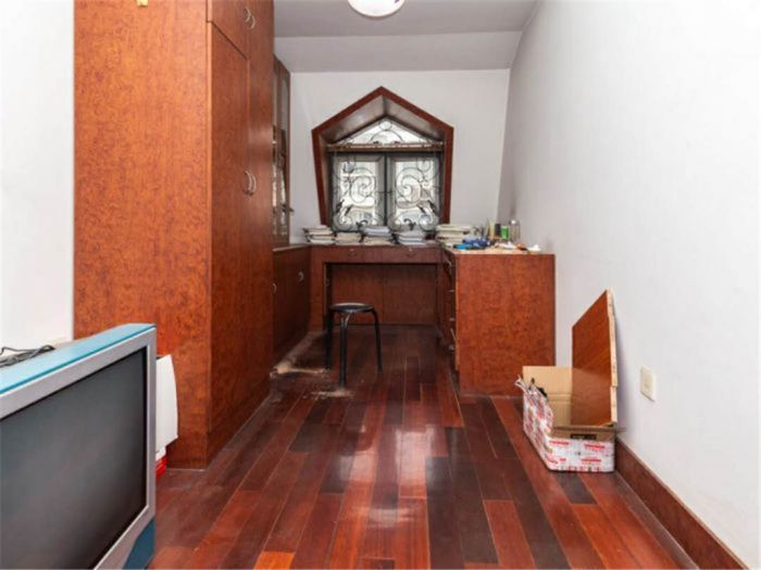 北濠山庄 3室2厅2卫 146.5m&sup2;