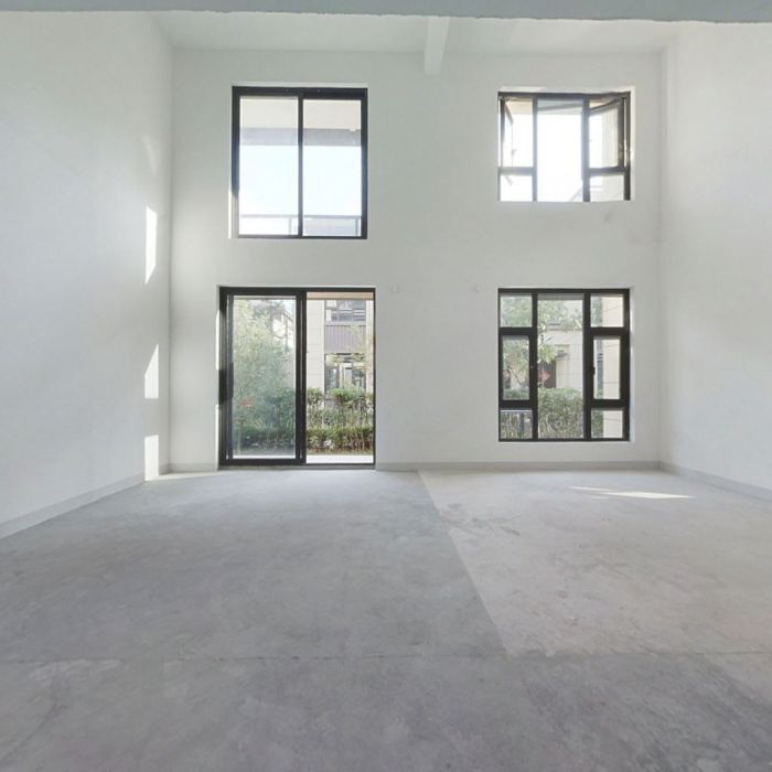 云樾河山 5室3厅2卫 180m&sup2;