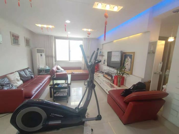 前景花苑 3室2厅1卫 131.59m&sup2;