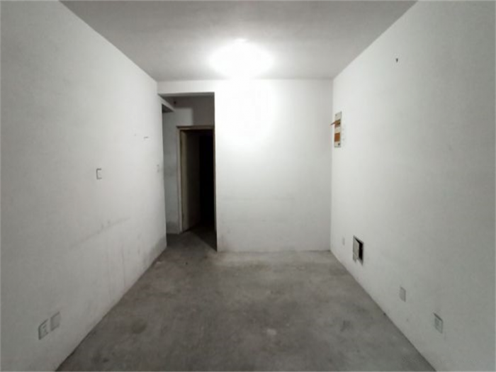万通城 2室2厅2卫 90m&sup2;