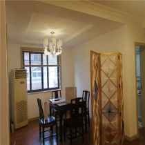 金鑫苑 5室2厅2卫 170m&sup2;
