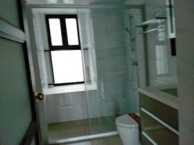 碧桂园时代悦城 4室2厅2卫 192m&sup2;