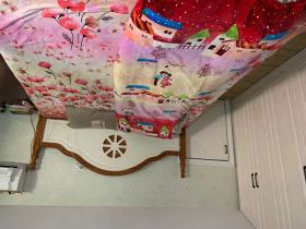 世家花园 3室2厅1卫 78m&sup2;