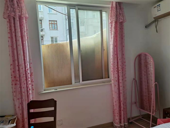 易家桥新村 2室1厅1卫 70m&sup2;