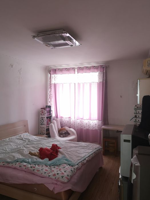 春晖花园 3室2厅2卫 113m&sup2;