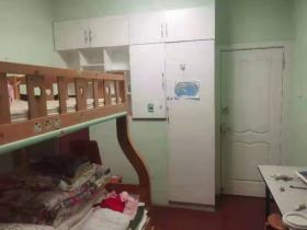 紫荆花园 3室2厅1卫 96m&sup2;