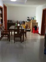 南方公寓 3室2厅1卫 204m&sup2;