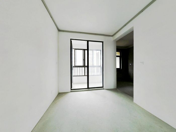 万濠山庄 3室2厅2卫 143m&sup2;