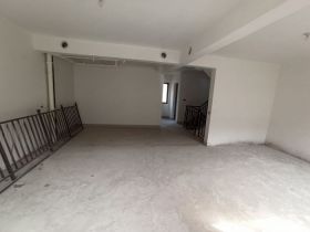 云樾河山 4室2厅3卫 168m&sup2;