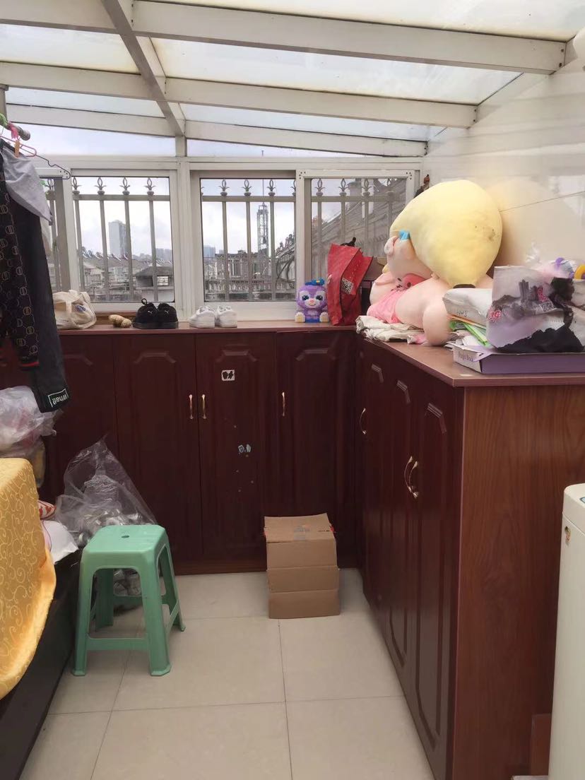 城港花苑 3室2厅2卫 86m&sup2;