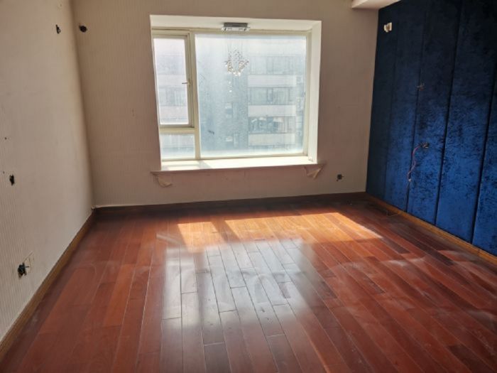 江海名苑南区 3室2厅2卫 154m&sup2;