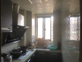 炜赋花苑 2室1厅1卫 78.6m&sup2;