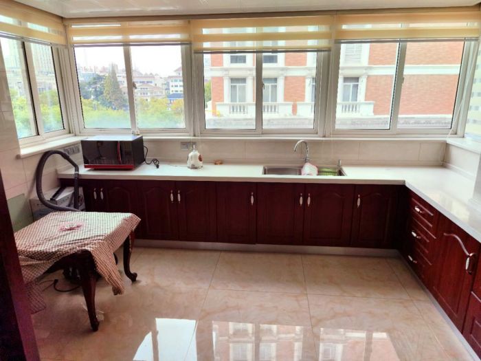 健康公寓 3室2厅2卫 148m&sup2;