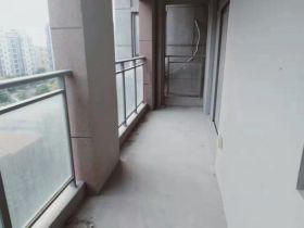 炜赋星湖邻里 3室2厅2卫 149m&sup2;