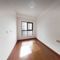 林肯公园 3室2厅1卫 92m&sup2;