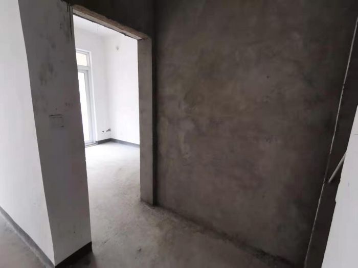 军山花园 4室2厅2卫 172m&sup2;