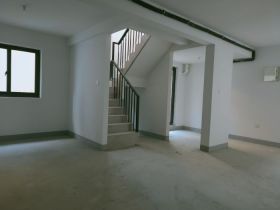 佳期漫 3室2厅2卫 102.00m&sup2;