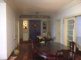 绿苑 3室2厅2卫 140m&sup2;
