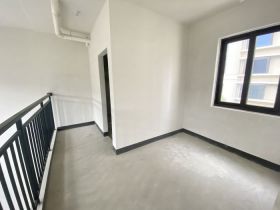 春风南岸西园 5室3厅3卫 400m&sup2;