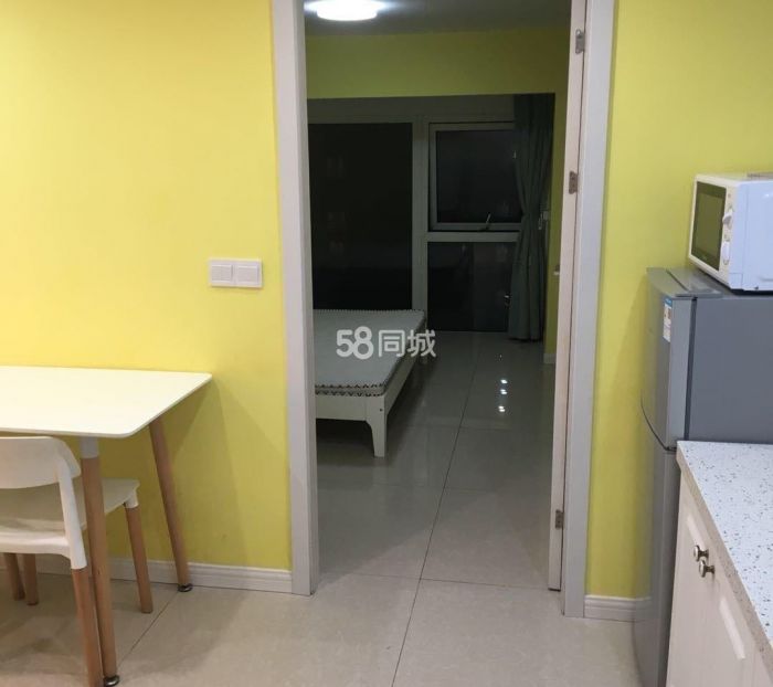 万科爱情公寓 2室1厅1卫 70m&sup2;
