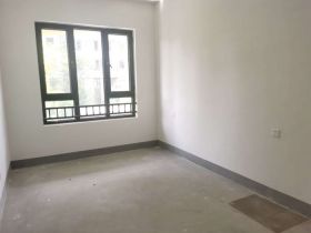 中海铂樾府 5室2厅1卫 210.00m&sup2;