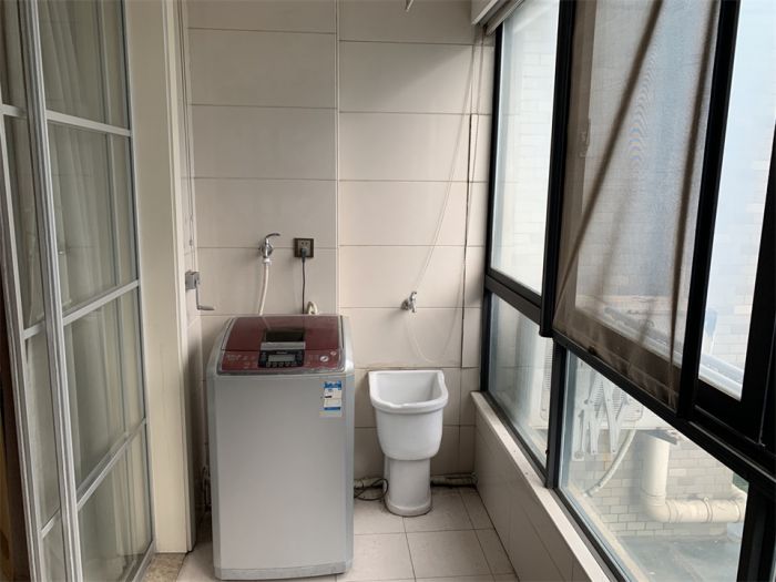 万通城 2室2厅1卫 99.97m&sup2;