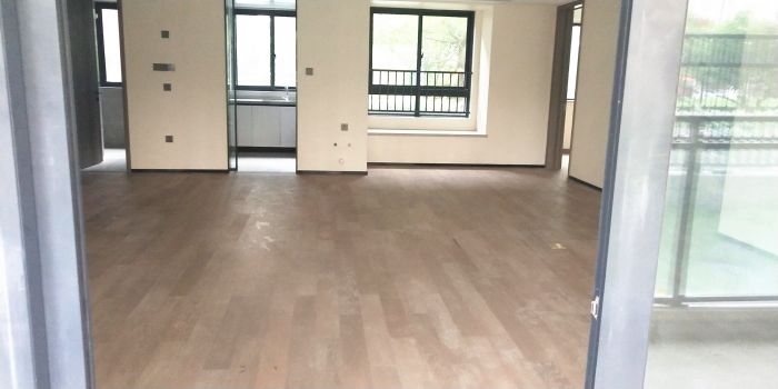 万科翡翠公园 3室2厅2卫 125m&sup2;