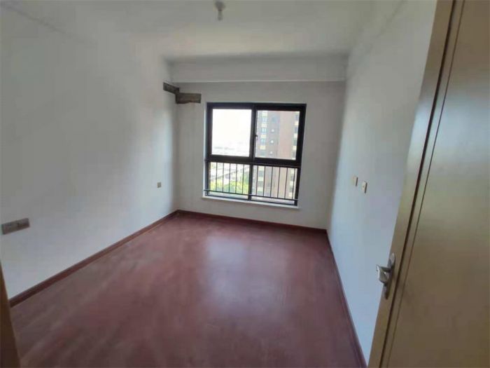林肯公园 3室2厅1卫 92m&sup2;