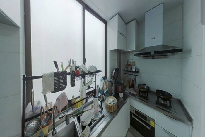 山景水岸 3室2厅2卫 144m&sup2;