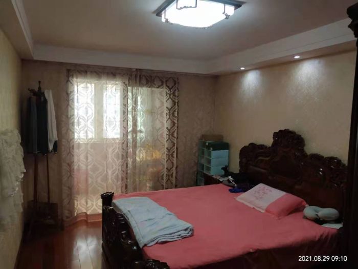 和丰北城锦居 3室2厅1卫 135.66m&sup2;