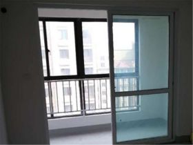 临江家园 3室1厅1卫 119.65m&sup2;