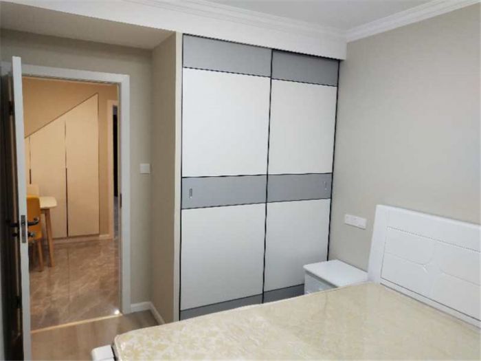 碧桂园云峯中心 2室2厅1卫 81m&sup2;