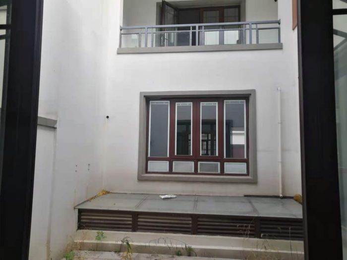 九间堂山居 4室2厅3卫 218m&sup2;