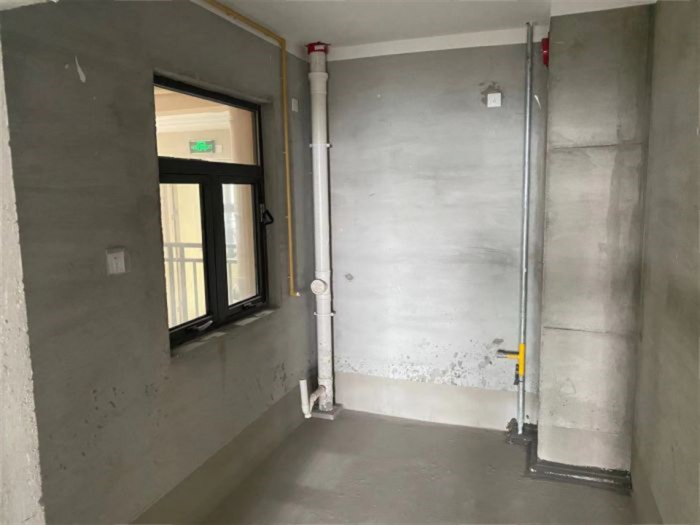 华强城 3室2厅1卫 120m&sup2;