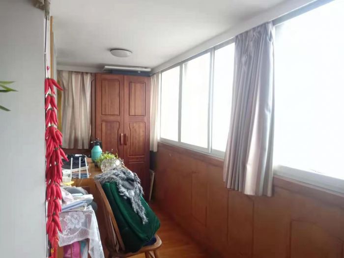 郭里园 3室2厅1卫 132m&sup2;