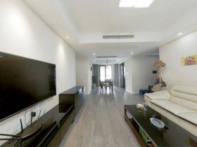 南通橡树湾 4室2厅2卫 142m&sup2;