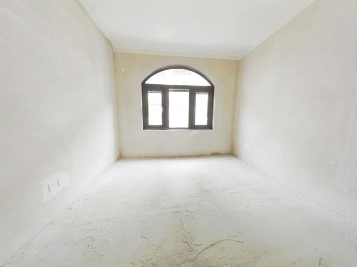 万科有湖（翡翠心湖） 5室2厅2卫 178m&sup2;
