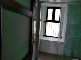 碧桂园时代悦城 5室2厅2卫 270m&sup2;